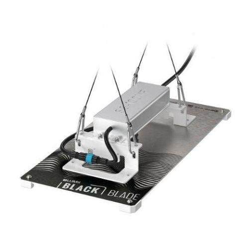 LUMii BLACK Blade 100W LED Grow Light | LUMII | Skyline Smoke Company | South Africa