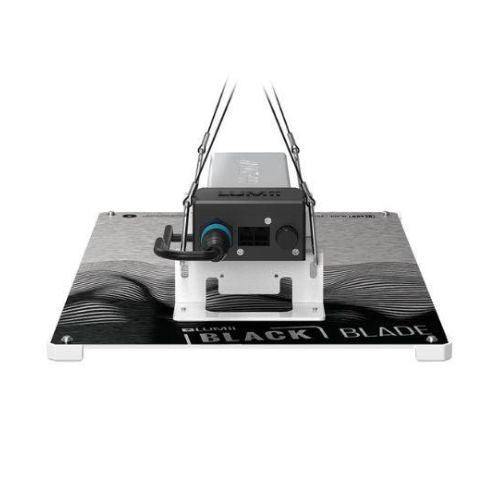 LUMii BLACK Blade 200W LED Grow Light | LUMII | Skyline Smoke Company | South Africa